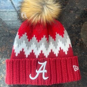 new era crimson tide alabama winter hat womens pom beanie Knit Red Acrylic NWOT